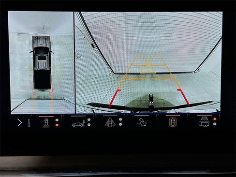 Used 2024 GMC Sierra 2500 Denali Ultimate image 14