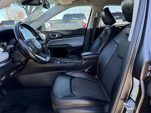 Used 2022 Jeep Compass Latitude w/ Convenience Group image 24