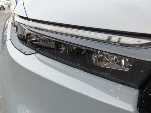 Used 2025 Honda CR-V Sport-L image 10