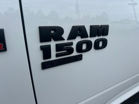 Used 2022 RAM 1500 Express w/ Wheel & Sound Group AWD/4WD image 35