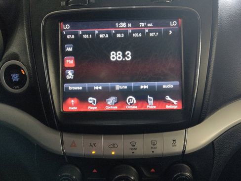 Used 2018 Dodge Journey GT AWD/4WD image 25