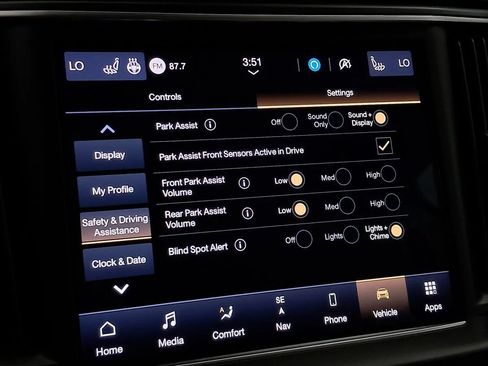 Used 2021 Maserati Levante S AWD/4WD image 18