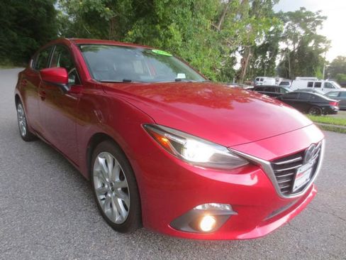 Used 2015 MAZDA MAZDA3 s Grand Touring w/ Technology Package FWD image 2