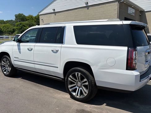 Used 2017 GMC Yukon XL Denali w/ Open Road Package RWD image 3