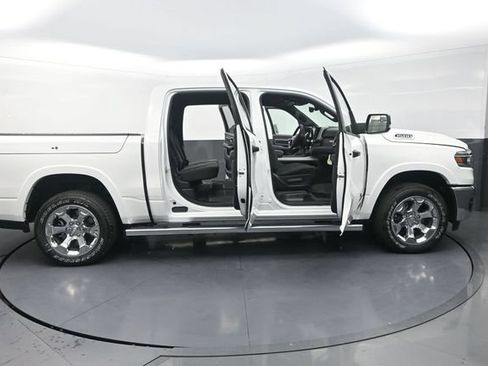 New 2026 RAM 1500 Big Horn AWD/4WD image 39