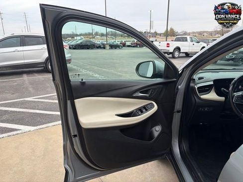 Used 2024 Buick Encore GX Preferred w/ Comfort Package image 9