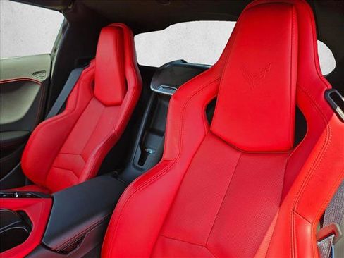 Used 2023 Chevrolet Corvette Stingray Preferred Cpe w/ Z51 Performance Package RWD image 13