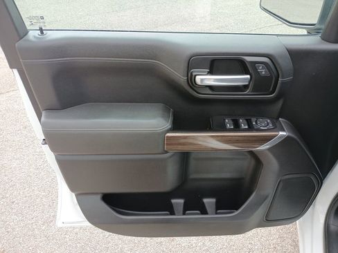 Certified 2020 Chevrolet Silverado 1500 LT image 21