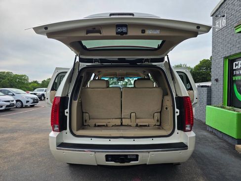Used 2009 Cadillac Escalade 2WD image 37