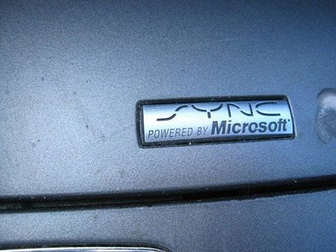 Used 2012 Ford Explorer XLT image 16