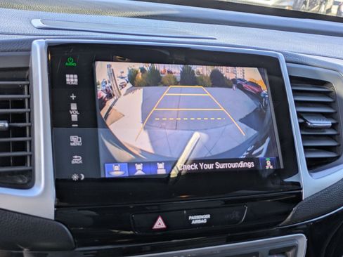 Used 2016 Honda Pilot Elite image 22