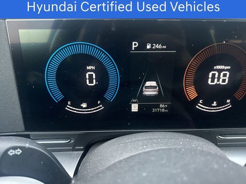 Used 2025 Hyundai Kona SEL image 7