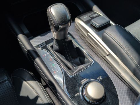Used 2017 Lexus GS 350 F Sport RWD image 21
