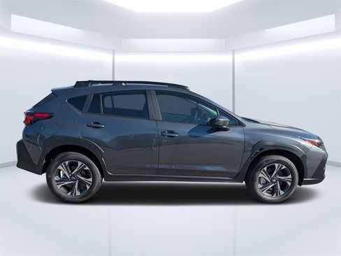 New 2026 Subaru Crosstrek 2.0i Premium image 2