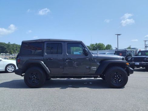 Used 2021 Jeep Wrangler Unlimited Sport image 5