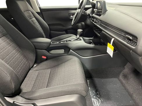 New 2026 Honda HR-V LX image 24
