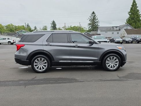 Used 2022 Ford Explorer Limited w/ Hybrid Equipment Group 310A AWD/4WD image 7