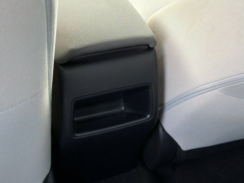 Certified 2020 Toyota Corolla LE FWD image 43