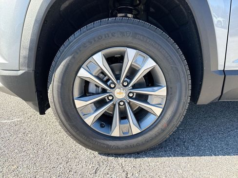 New 2026 Chevrolet Equinox LT w/ Convenience Package II image 12