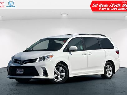 Used 2020 Toyota Sienna LE