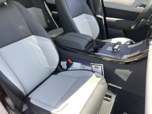 New 2025 Land Rover Range Rover Velar Dynamic SE AWD/4WD image 11