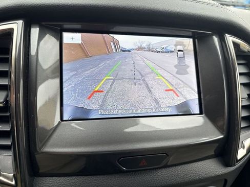 Used 2022 Ford Ranger Lariat w/ Equipment Group 501A High image 25