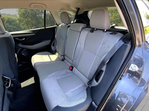 Used 2024 Subaru Outback Premium AWD/4WD image 21