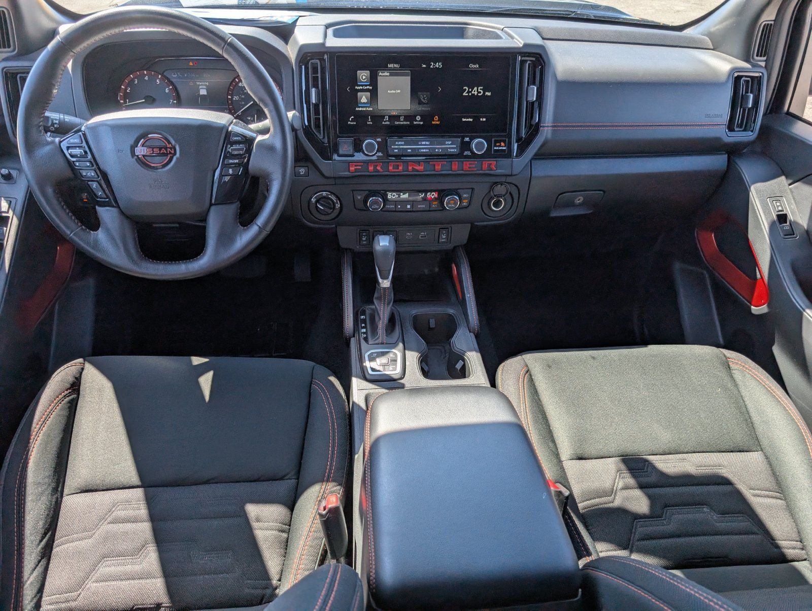 Used 2026 Nissan Frontier PRO-4X AWD/4WD image 5