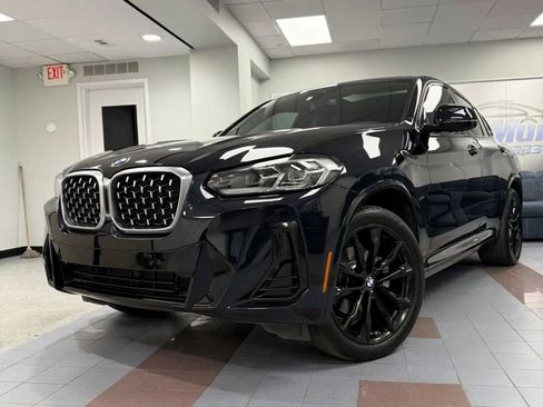 Used 2022 BMW X4 xDrive30i w/ M Sport Package 2 AWD/4WD image 3