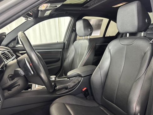 Used 2018 BMW 330e w/ Premium Package RWD image 5