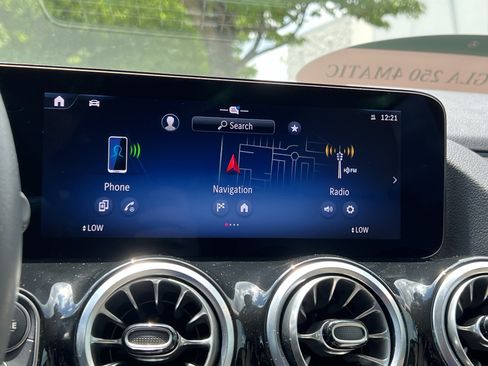 Certified 2026 Mercedes-Benz GLA 250 4MATIC image 23