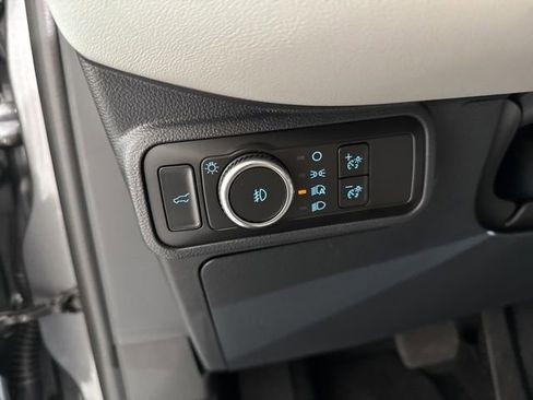 Used 2025 Ford Explorer Active w/ Active Comfort Package image 23