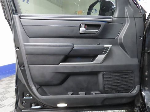 Used 2022 Toyota Tundra Platinum image 53