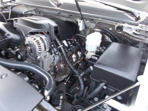 Used 2012 GMC Yukon XL SLT w/ SLT-2 Equipment Package image 18