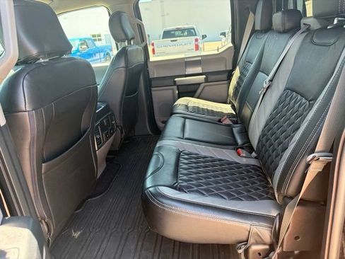 Used 2019 Ford F150 XLT w/ Equipment Group 302A Luxury AWD/4WD image 8