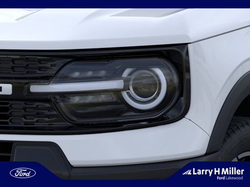 New 2026 Ford Bronco Sport Outer Banks AWD/4WD image 18