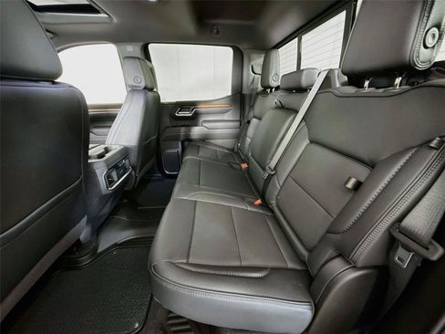 New 2026 GMC Sierra 1500 Denali w/ Technology Package AWD/4WD image 19