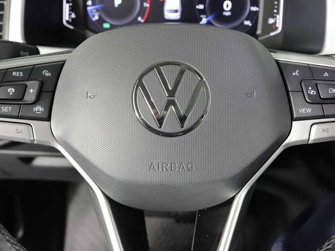 Used 2021 Volkswagen Atlas SEL Premium AWD/4WD image 18