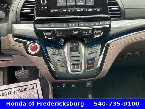 Certified 2026 Honda Odyssey Elite image 38