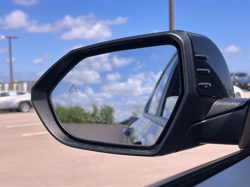 Certified 2025 Hyundai Kona SEL FWD image 18