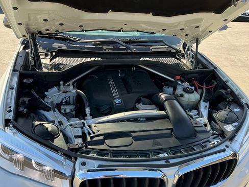Used 2019 BMW X6 xDrive35i w/ Premium Package image 22