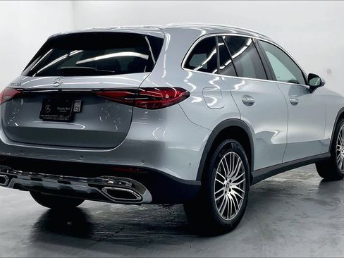 Used 2026 Mercedes-Benz GLC 300 image 5