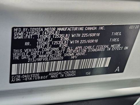 Used 2020 Toyota RAV4 TRD Off-Road image 29