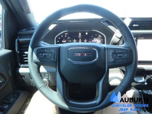 Used 2026 GMC Sierra 3500 AT4 w/ AT4 Premium Plus Package AWD/4WD image 37