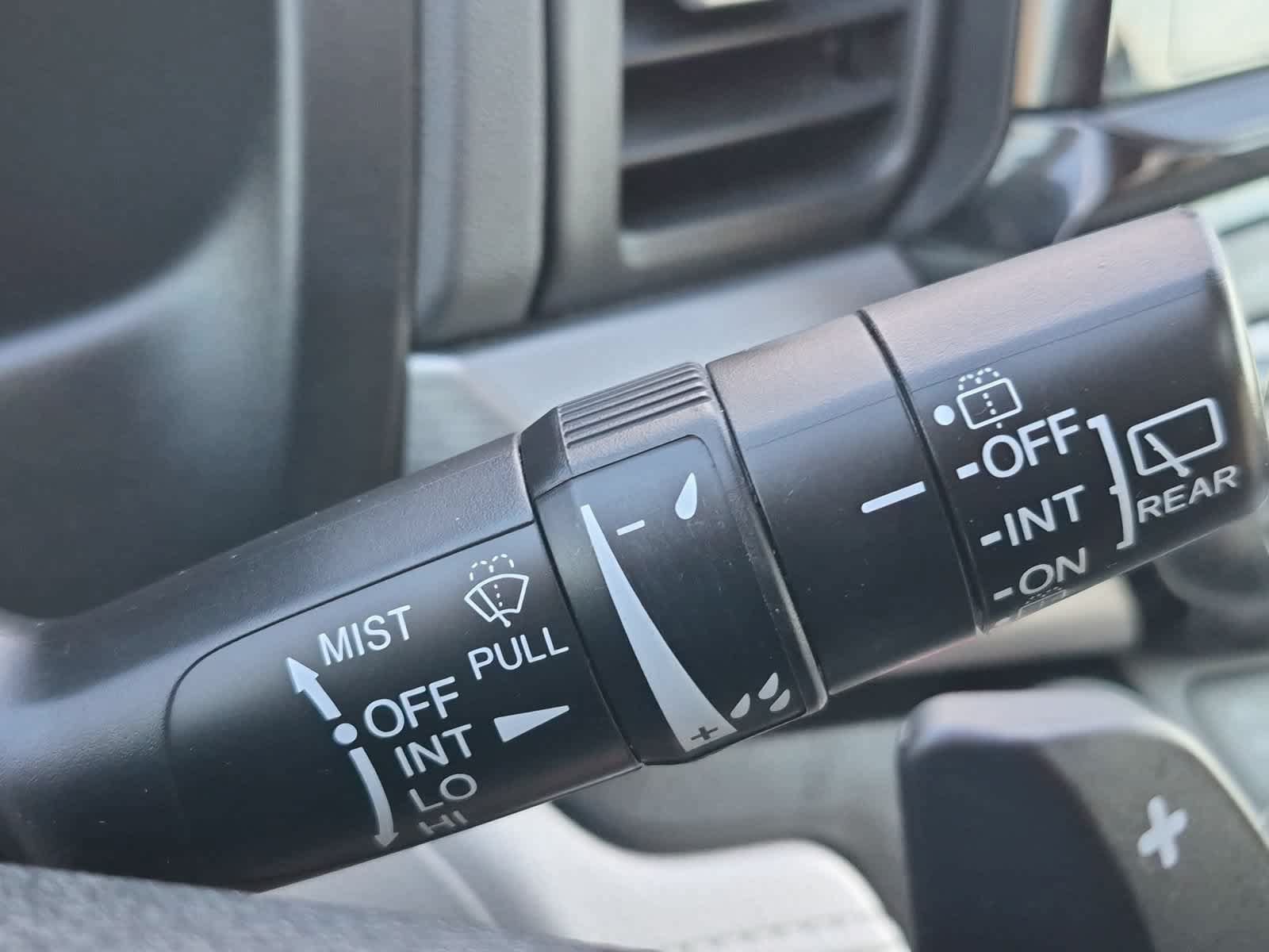 Used 2025 Honda Odyssey EX-L image 27