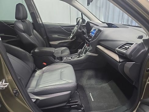 Certified 2023 Subaru Forester Limited AWD/4WD image 8
