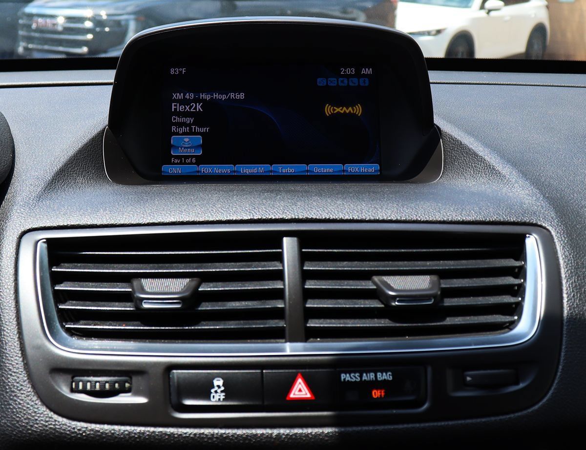 Used 2016 Buick Encore FWD image 46