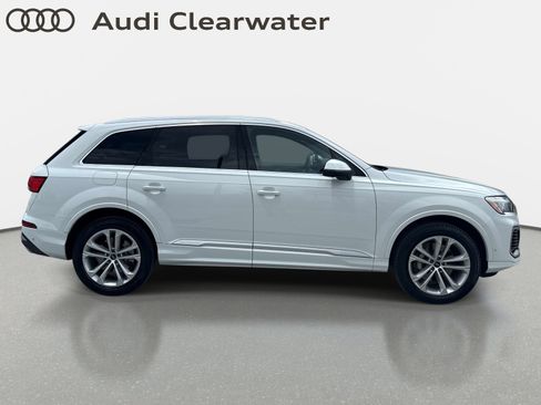 Certified 2025 Audi Q7 3.0T Premium Plus AWD/4WD image 5