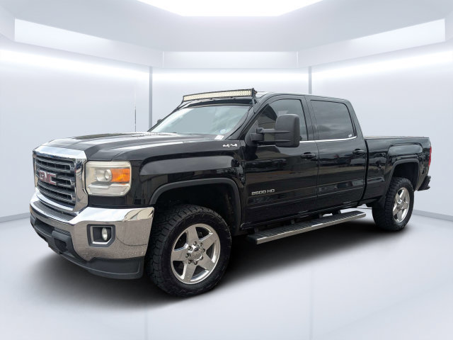 Used 2015 GMC Sierra 2500 SLE w/ SLE Preferred Package AWD/4WD image 7