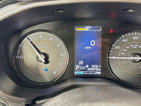 Used 2021 Subaru Crosstrek 2.0i Premium w/ Moonroof Package AWD/4WD image 16